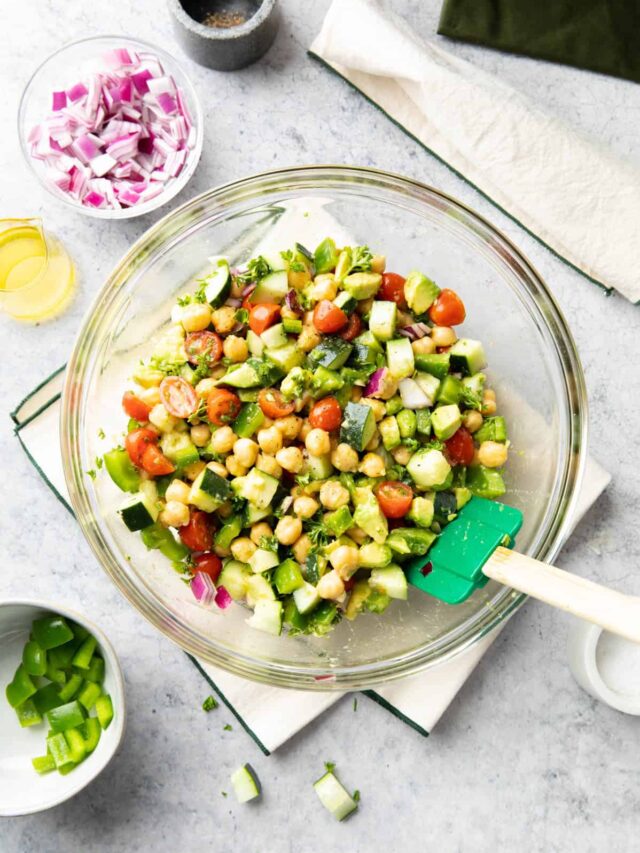 Chickpea and Avocado Salad High-Protein Recipes