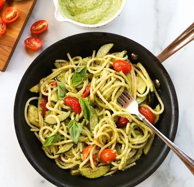 zucchini-pesto-pasta-in-skillet